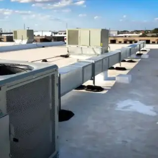 A commercial HVAC installed on the customer's rooftop
